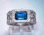 Emerald_Cut_Sapphire_Ring